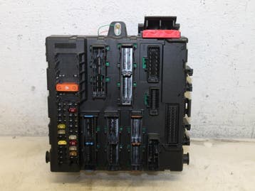 Zekeringkast Opel Vectra O74448, Nieuw