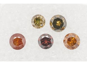 Veiling - Behandelde diamanten – Rond briljant – Fancy k, Nieuw