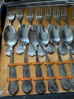 Ménagère pour 12 personnes - Plaqué(e) argent - Super Inox, Antiquités & Art