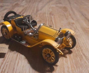 Franklin Mint 1:24 - Model cabriolet - 1915 Stutz Bearcat