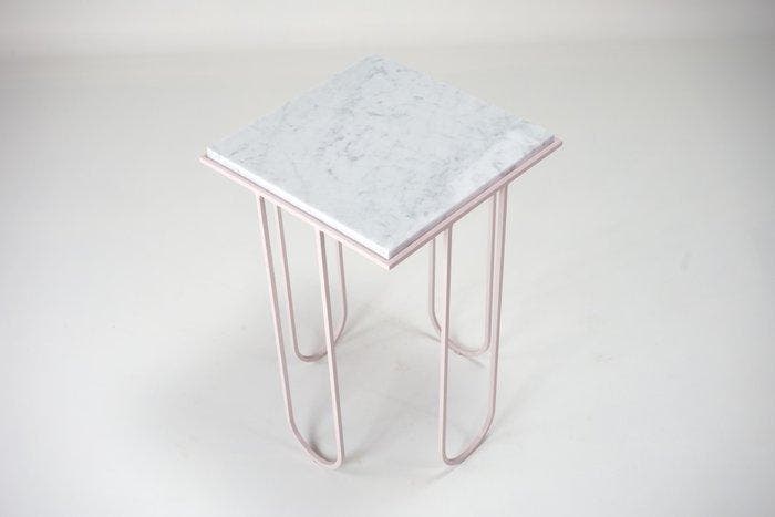 DFlab Studio - Bijzettafel - Lola - Carrara marmer, Antiek en Kunst, Kunst | Designobjecten