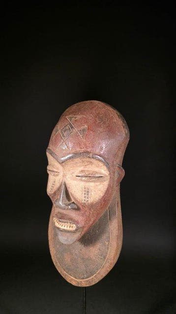 Houten masker - Tchokwe - Angola (Zonder minimumprijs)