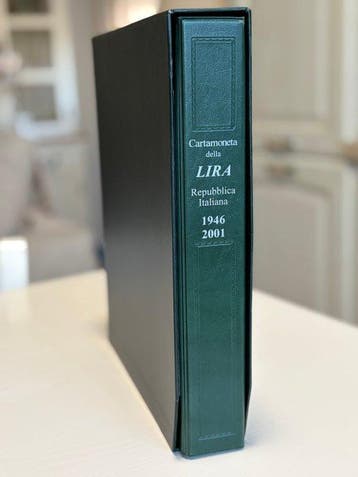 Italië. Album con collezione quasi completa Repubblica