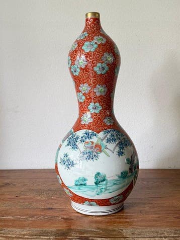 Vase - Porcelaine - Japon - Période Meiji (1868–1912) -