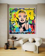 Mikko - Marilyn Monroe On Warhol Flowers - XL
