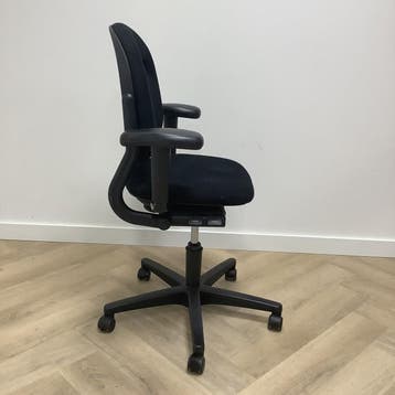 Ahrend 220 bureaustoel, zwart, Huis en Inrichting, Ergonomisch, Gebruikt, Zwart, Bureaustoel