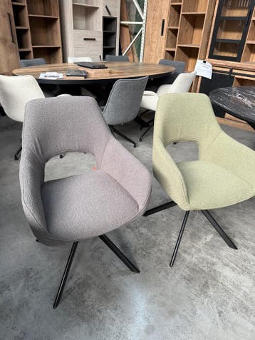 Vita armstoel bouclé, met returnfunctie(nieuw, A-keuze)