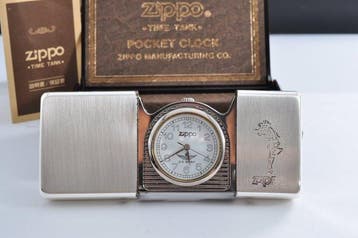 Zippo - Time Tank Pocket ClockWindy engraving - Zonder, Verzamelen, Nieuw
