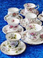 Voor 9 personen - Koffie- en theeservies (18) - Porselein -, Antiek en Kunst