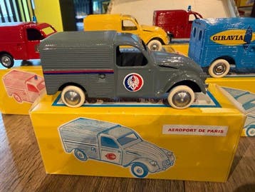J.R.D. 1:43 - Voiture miniature (5) - Citroën 2CV Fourgon