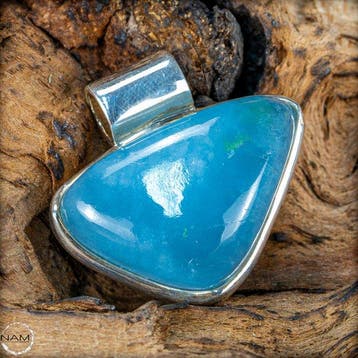 Intens Blauwe aquamarijn kristallen hanger onbewerkt 46,2 ct