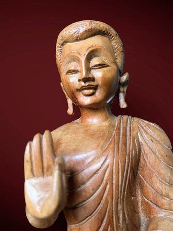 sculptuur, Handgeschnitzte Buddhafigur aus Holz –