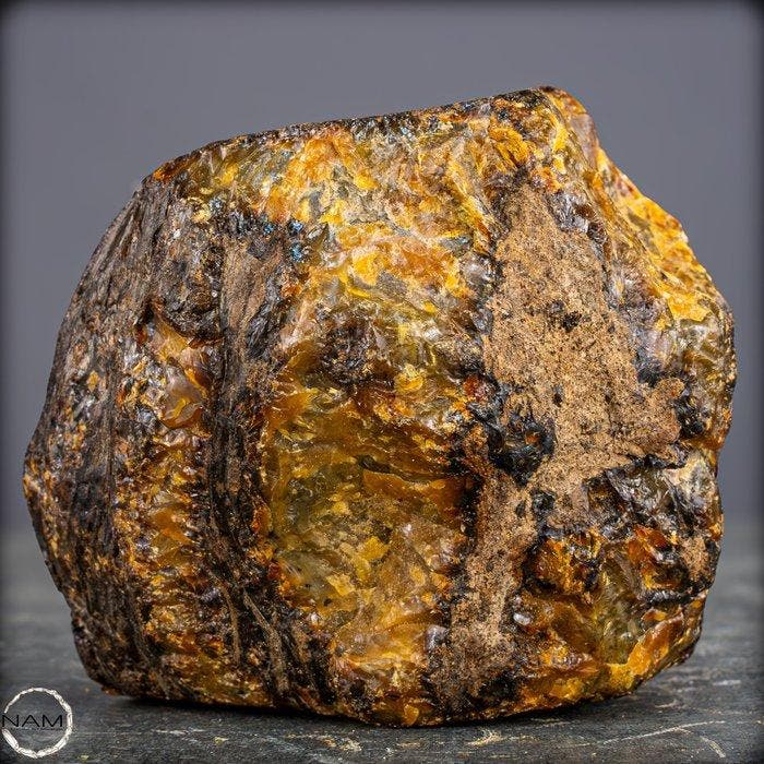 Natuurlijke rode barnsteen ruwe steen met butterscotch -, Verzamelen, Mineralen en Fossielen