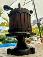 Pers Industrieel design - Vintage gietijzeren pers