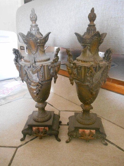 Vase - Marbre, zinc - paire de vases en marbre z, Antiquités & Art, Antiquités | Autres Antiquités