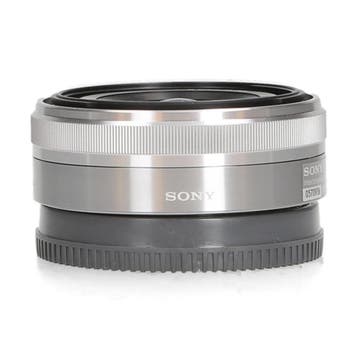 Sony E 16mm f/2.8 - Groothoeklens - 1 jaar garantie, Ophalen of Verzenden, Comme neuf