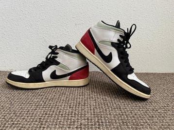 Veiling - Nike Air Jordan 1 Mid SE – maat 44