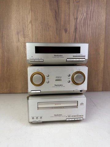Technics - SE-HD350 Solid state integrated amplifier,