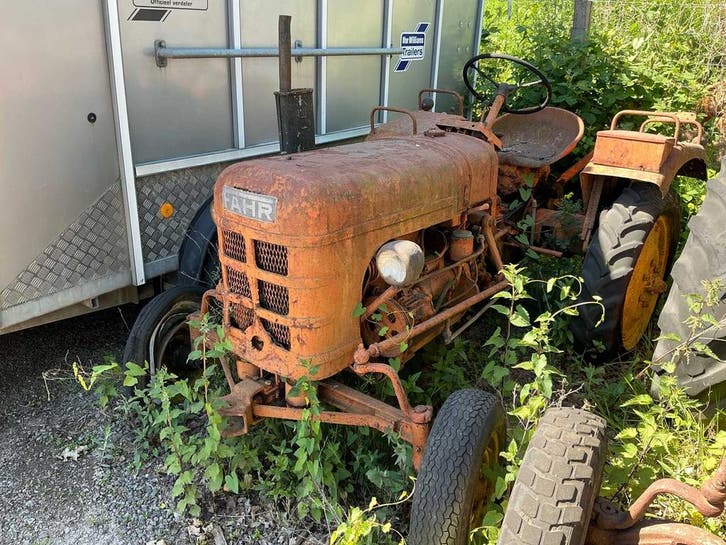 Online veiling - 1955 Fahr D15PH Oldtimer tractor, Articles professionnels, Agriculture | Tracteurs, Enlèvement