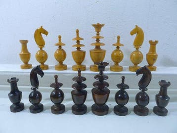 Antique jeu déchecs Directoire periode restauration avec