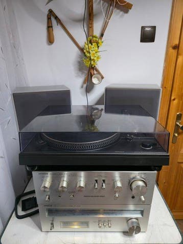 Hitachi - HT-350 / HA-250 / FT-340 / LSG-360 Hifi-set -, Nieuw