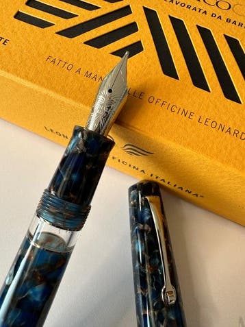 Leonardo Officina Italiana - Momento magico Pietra salata, Collections