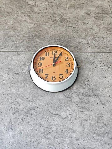 Wandklok - Seikosha CO. LTD Seiko - Staal, Bakeliet,