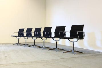 Herman Miller - Charles & Ray Eames - Chaise de salle à