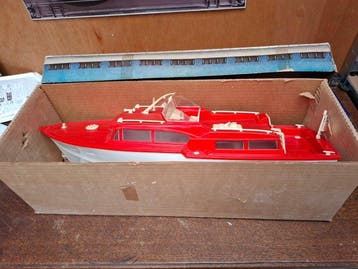 Niet op schaal - Modelboot - Pier 66 Marina