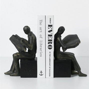 sculptuur, Between the Lines — Quiet Contemplation