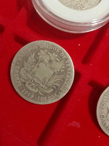 Monde. Collection of coins and more incl. restrikes/replicas