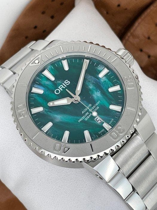 Oris - Aquis Date X Bracenet Automatic - 01 733 7730 4137-07, Bijoux, Sacs & Beauté, Montres | Hommes