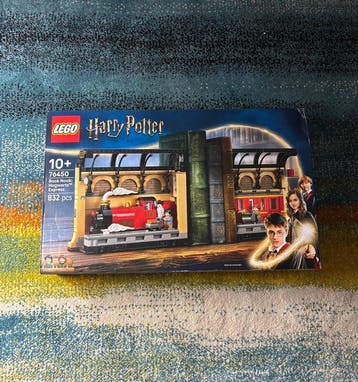 Lego Set - 76450 - Harry Potter - Book Nook: Hogwarts, Kinderen en Baby's, Nieuw