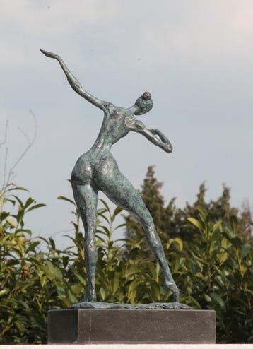 Sculpture, MODERN WOMAN - 53 cm - Marbre