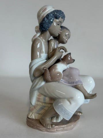 Beeldje - Soft Meow - Madre Con Niña #5995 - Porselein