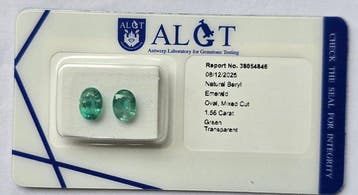 Zonder minimumprijs Groen Smaragd - 1.56 ct - Antwerp, Handtassen en Accessoires, Edelstenen, Nieuw