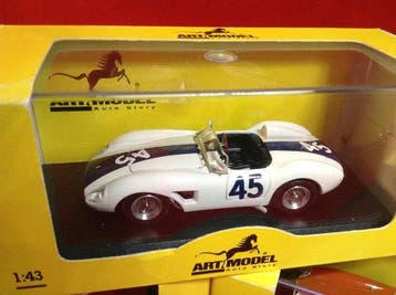Art Models - made in Italy 1:43 - Model raceauto (3) - 1), Nieuw