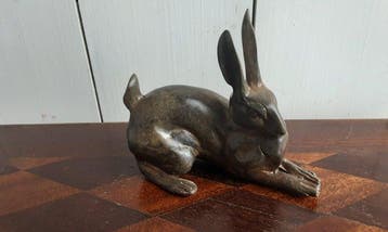 P. Chenet - Beeldje, Konijn - 10 cm - Brons