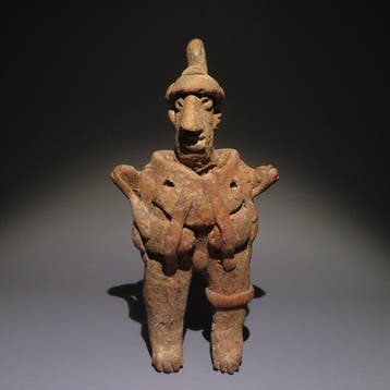 Nayarit, Terracotta Krijgerfiguur. 14 cm hoog. Zeldzaam! Met