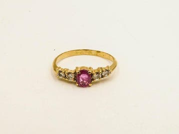 Ring - 18 karaat Geel goud Robijn - Diamant, Nieuw