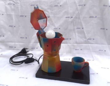 Tafellamp - tafellamp - Majolica - Uit teruggewonnen