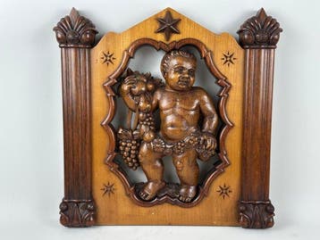 Decoratief ornament - Een antiek houten beeldhouwwerk., Antiek en Kunst