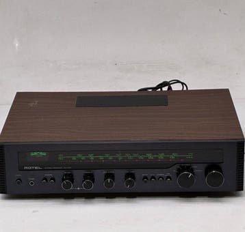 Rotel - RX-402 Solid state stereo receiver, Nieuw