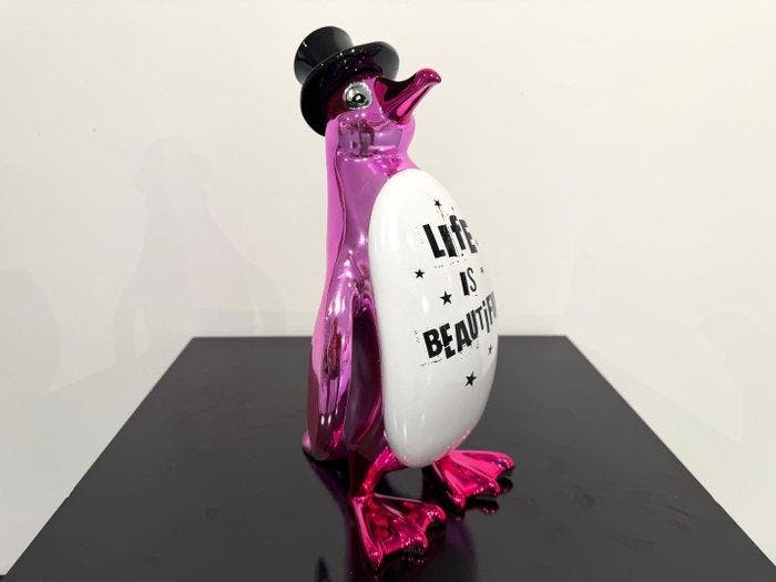 Van Apple - Penguin - Life Is Beautiful, Antiek en Kunst, Kunst | Designobjecten