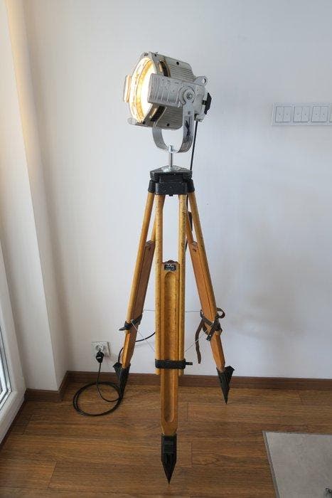 Theater Lamp - Staande lamp - Aluminium, Staal, Hout, Antiquités & Art, Curiosités & Brocante