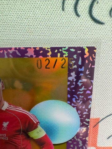 2025/26 Topps Finest Virgil van Dijk 379 Carte parallèle,
