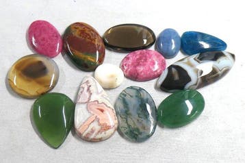 Lot de Superbes cabochons 100% naturels Cabochon- 51.82 g -