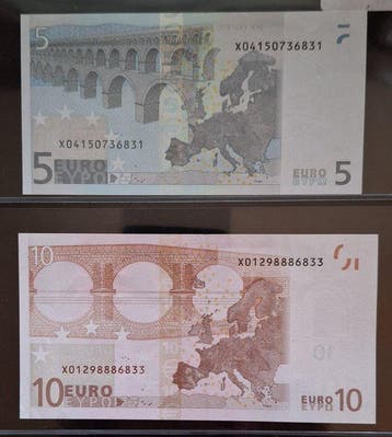 Europese Unie. - 9 x 5 en 1 x 10 Euro 2002 (Zonder