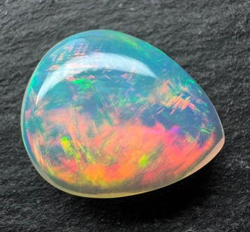 Opaal Cabochon- 1.79 g