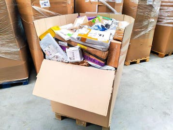 Pallet Postpakketten 140 kg netto, Nieuw